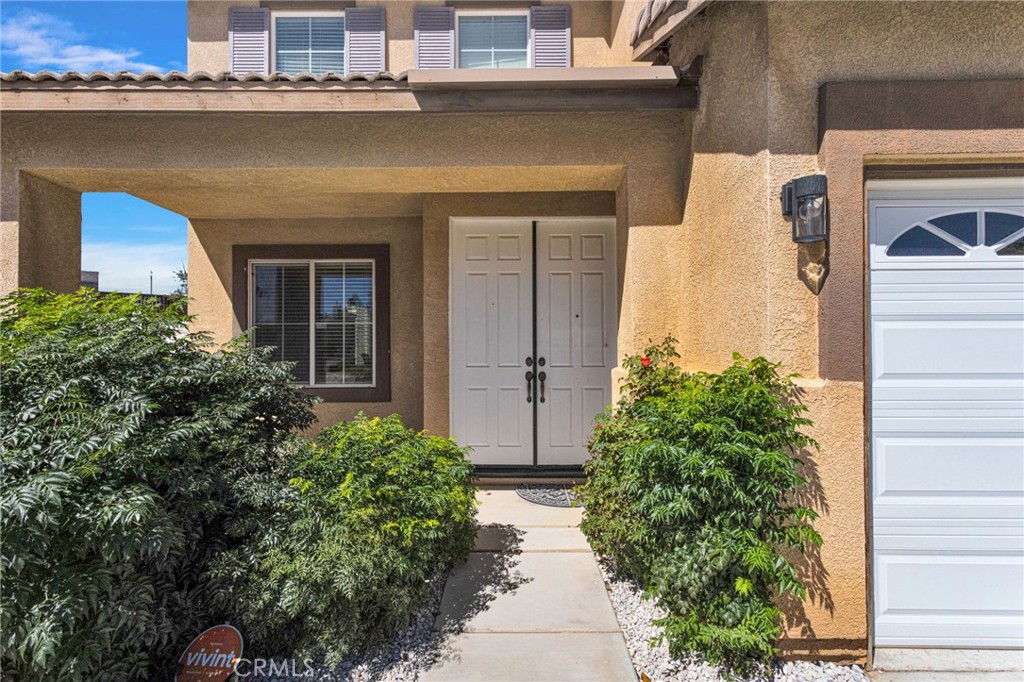9274 Begonia Avenue Property Photo 4