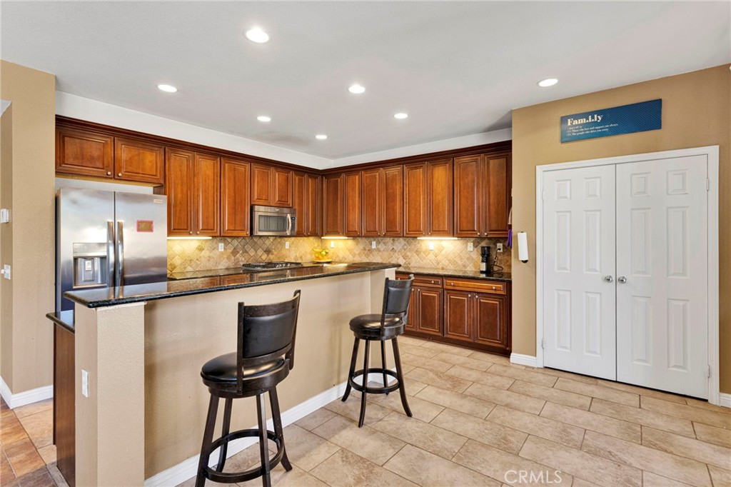 9274 Begonia Avenue Property Photo 16