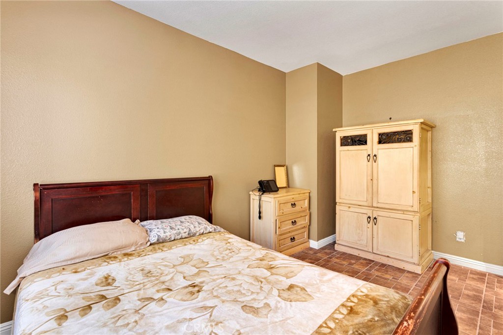 9274 Begonia Avenue Property Photo 21