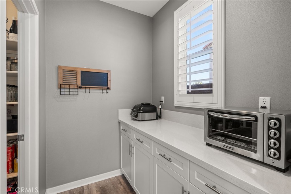 6916 Baroque Court Property Photo 12