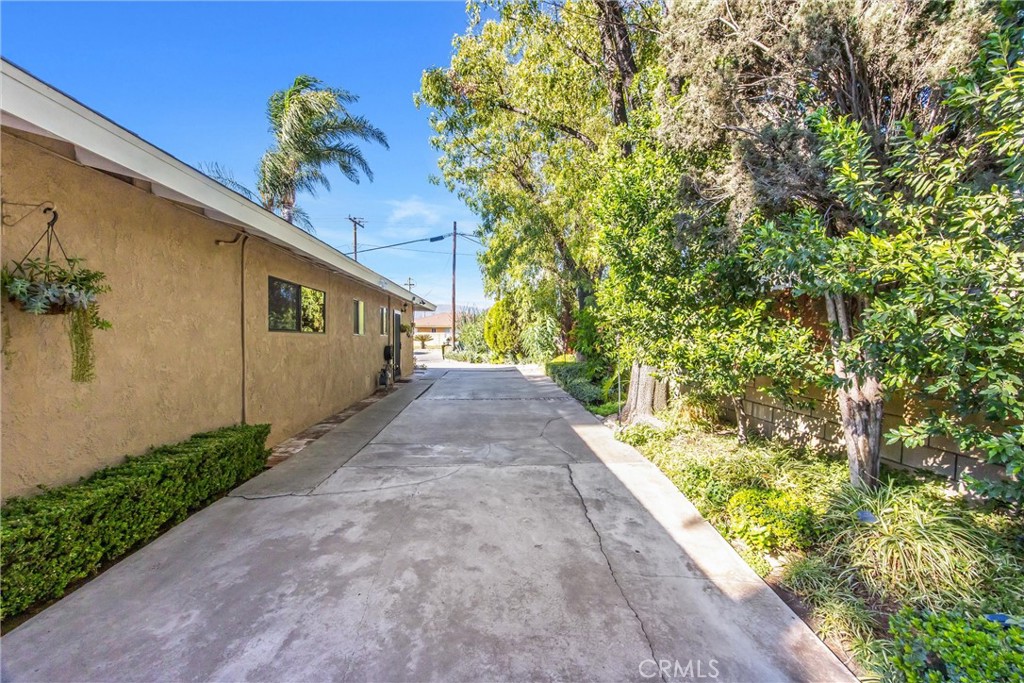 14719 Boyle Property Photo 45