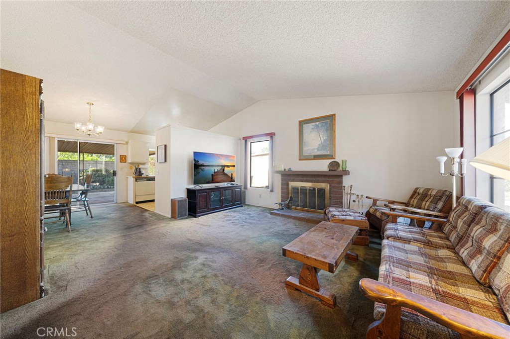 6846 Plum Way Property Photo 6