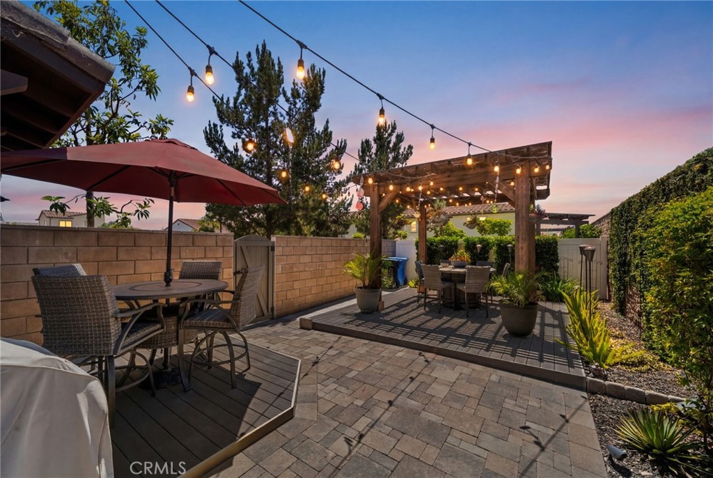 10832 Flora Property Photo 3