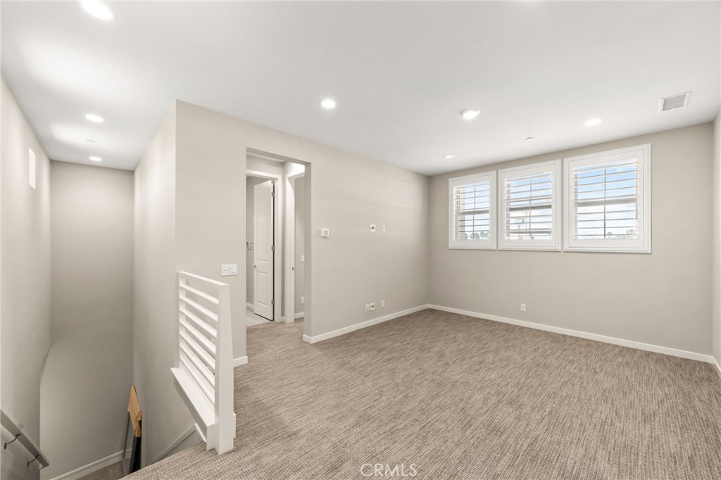 10832 Flora Property Photo 25