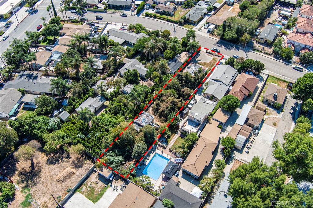 12439 Dahlia Avenue Property Photo 11