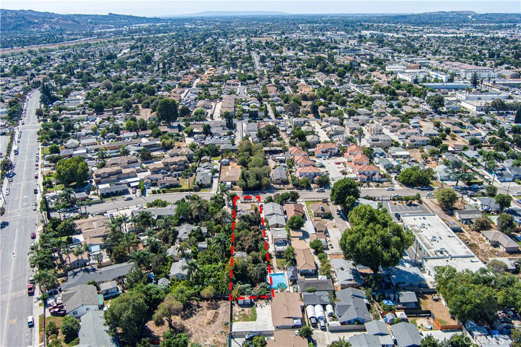 12439 Dahlia Avenue Property Photo 16