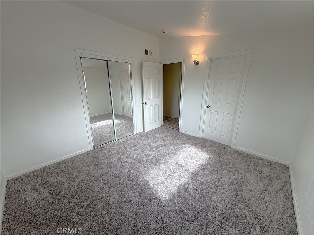13658 Garrick Avenue Property Photo 12