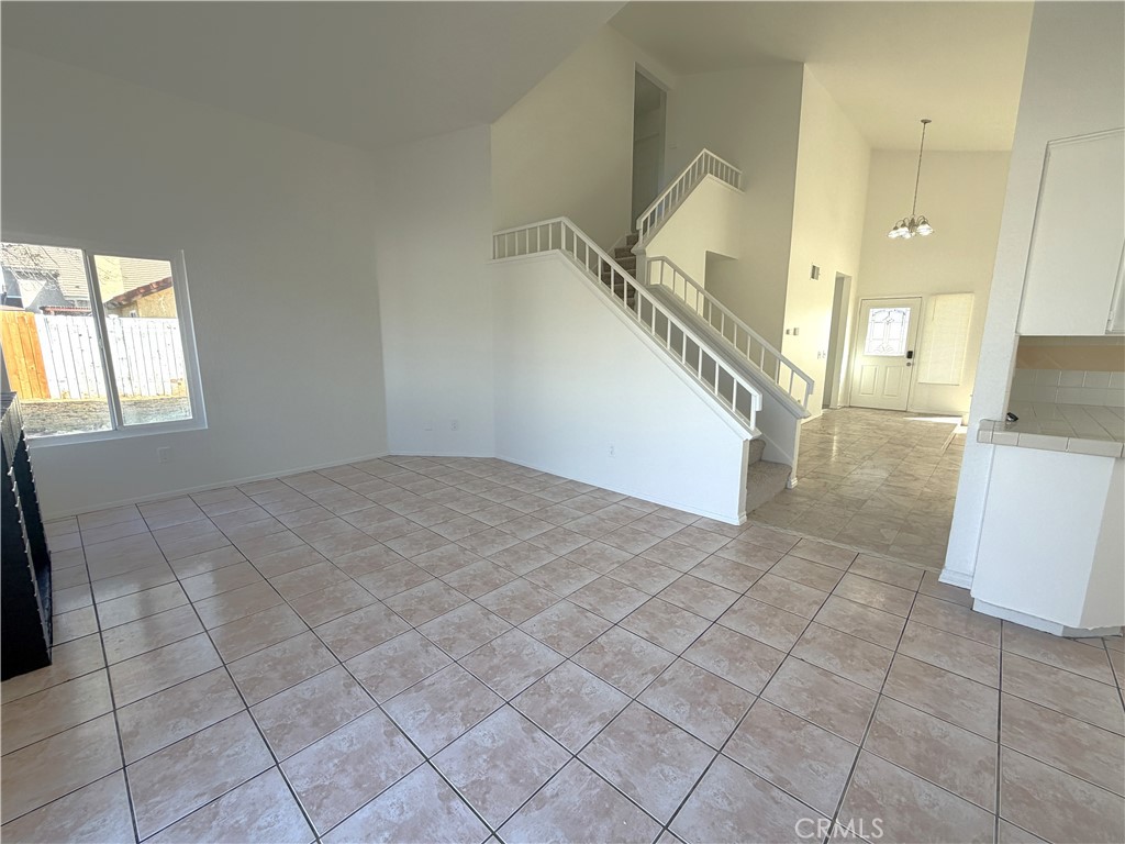 13867 Calada Drive Property Photo 7