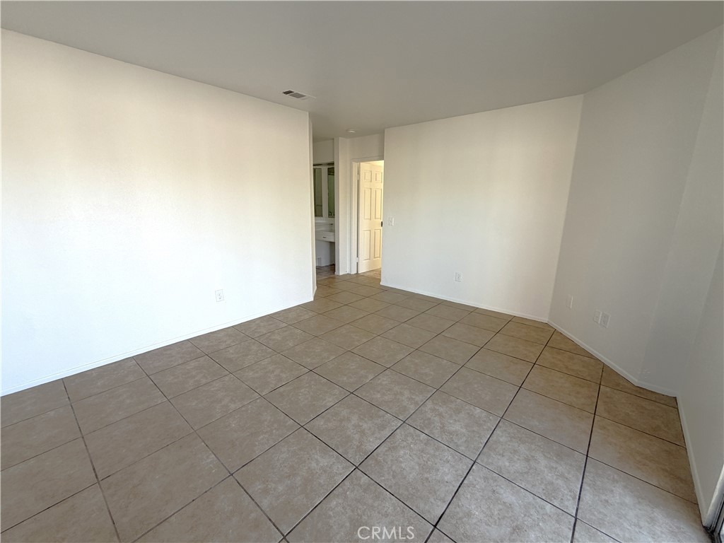 13867 Calada Drive Property Photo 10