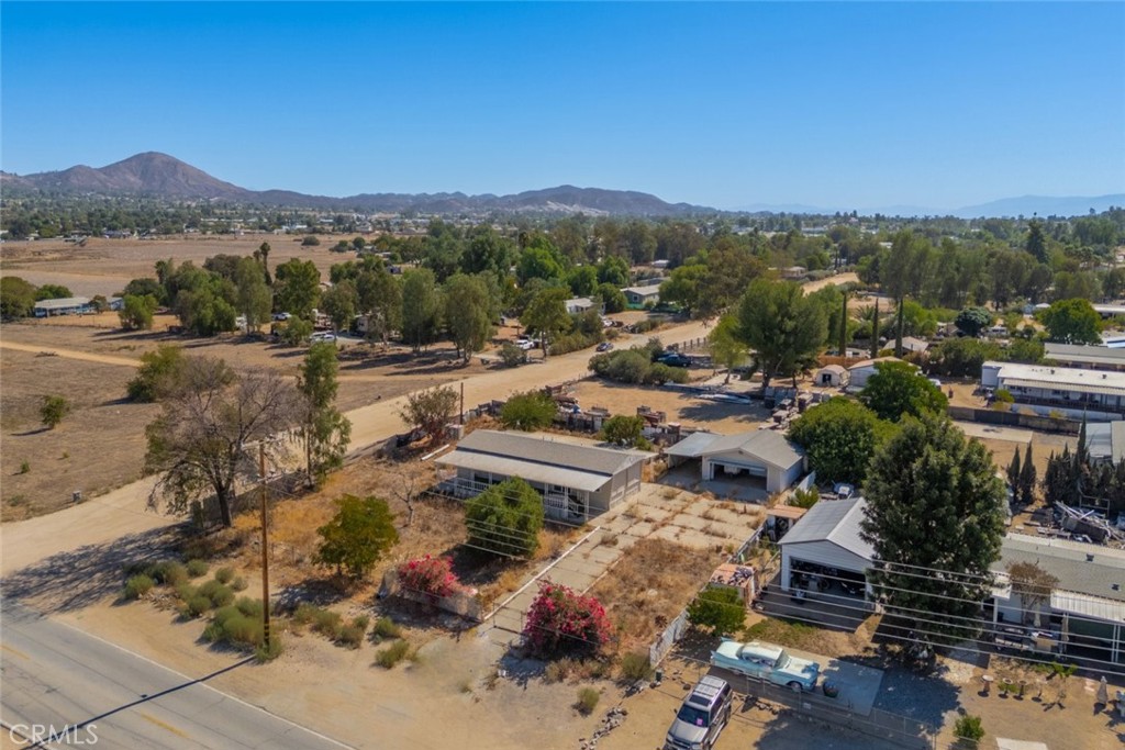 32270 Corydon Road Property Photo 1