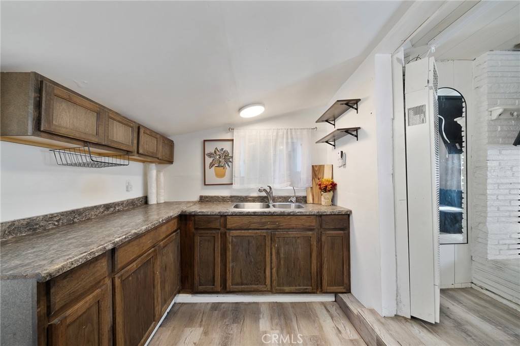 22894 Waters Drive Property Photo 11