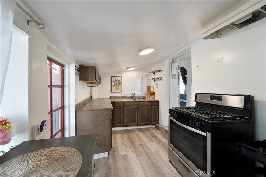 22894 Waters Drive Property Photo 13