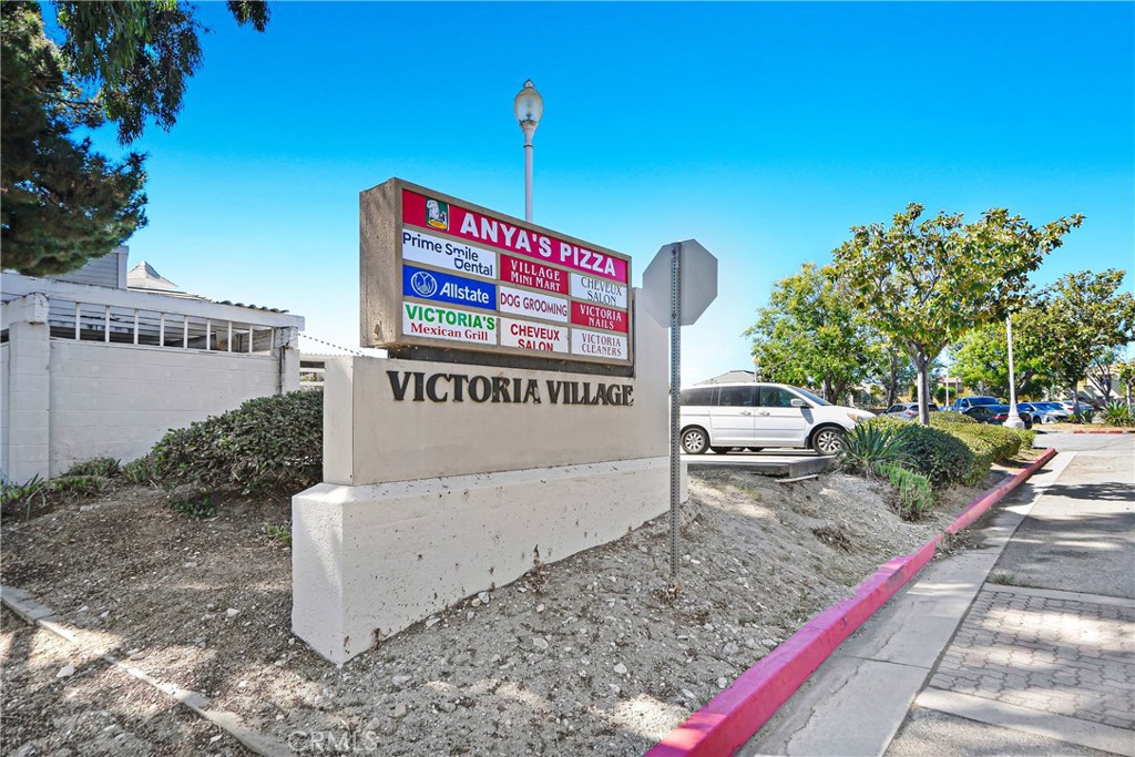 7270 S Victoria Park Lane 3f Property Photo 17