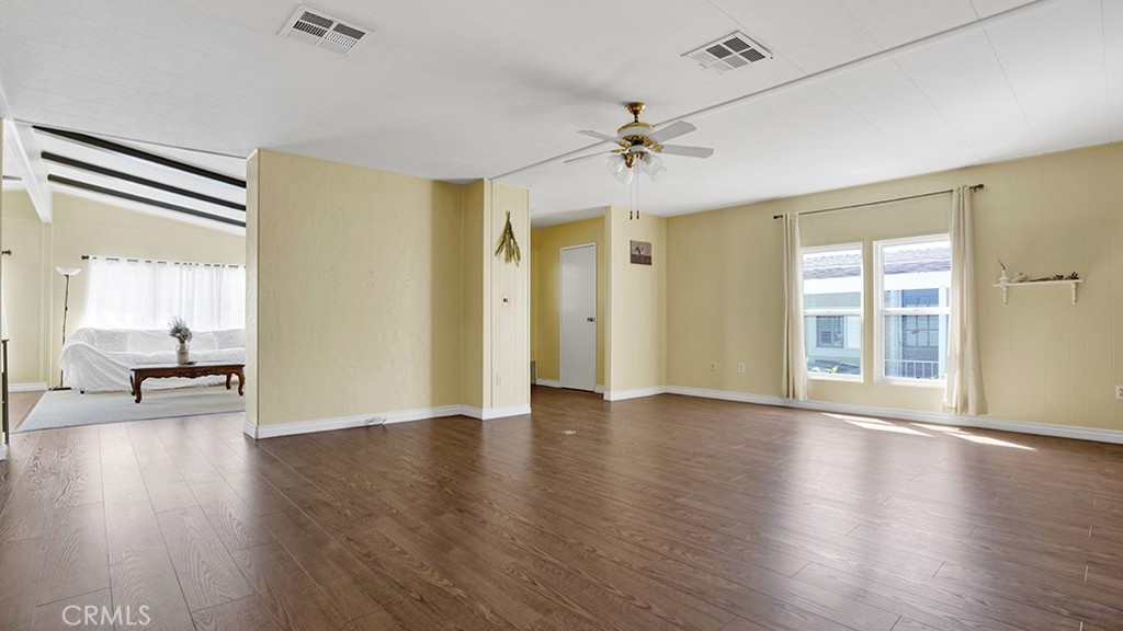 5200 Irvine Boulevard 271 Property Photo 9