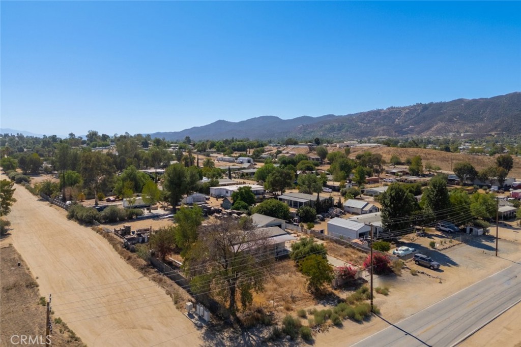 32270 Corydon Road Property Photo 14