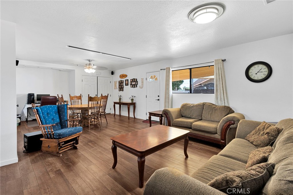 14575 Tonikan Road Property Photo 2