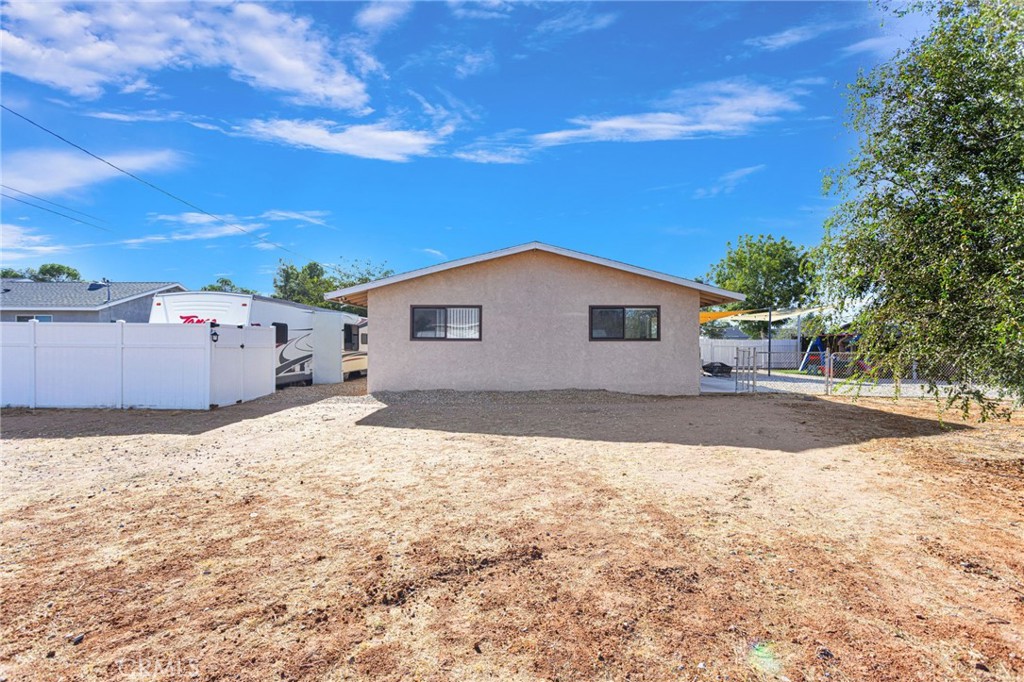 14575 Tonikan Road Property Photo 35