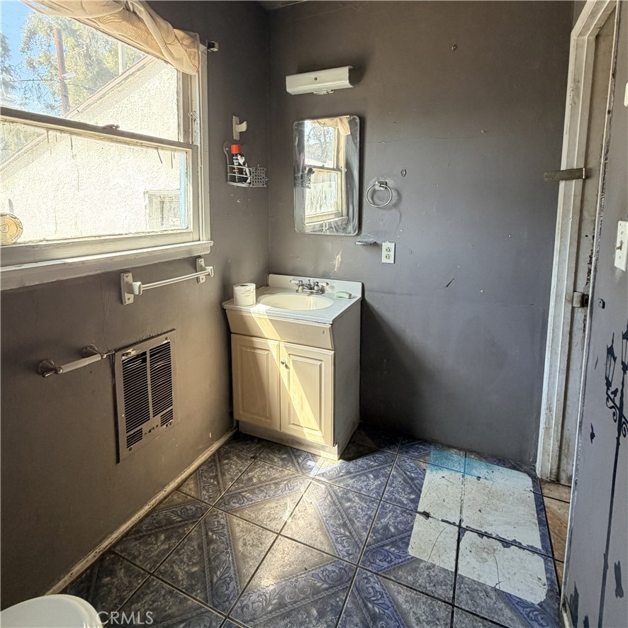106 Belhaven Place Property Photo 4