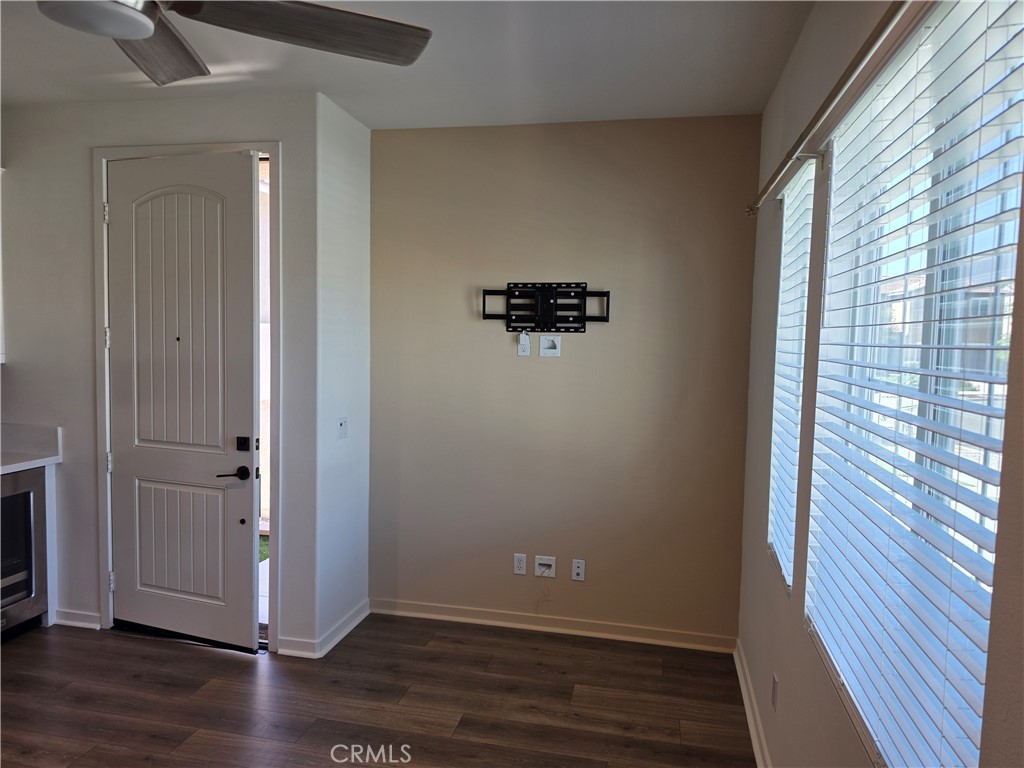 15547 Kings Peak Property Photo 5