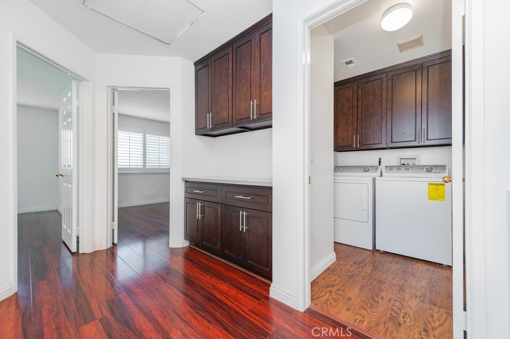 8727 Woodward Ct Property Photo 14