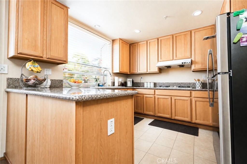 868 S Golden West Property Photo 8