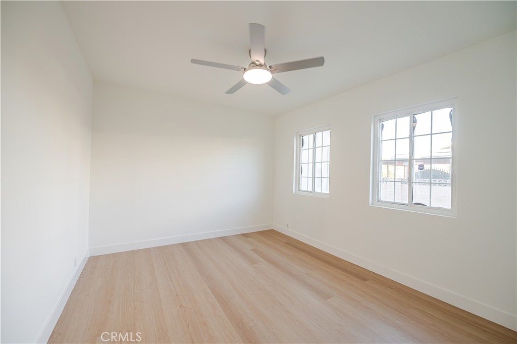 2129 W Cerritos Property Photo 27