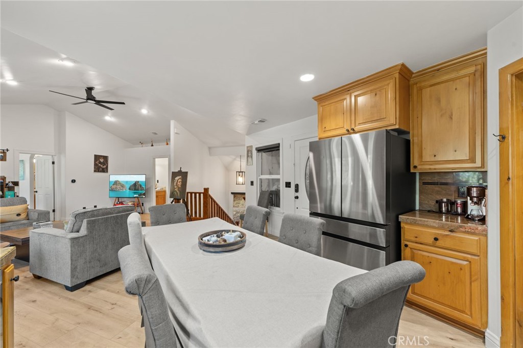 24599 Geneva Property Photo 7