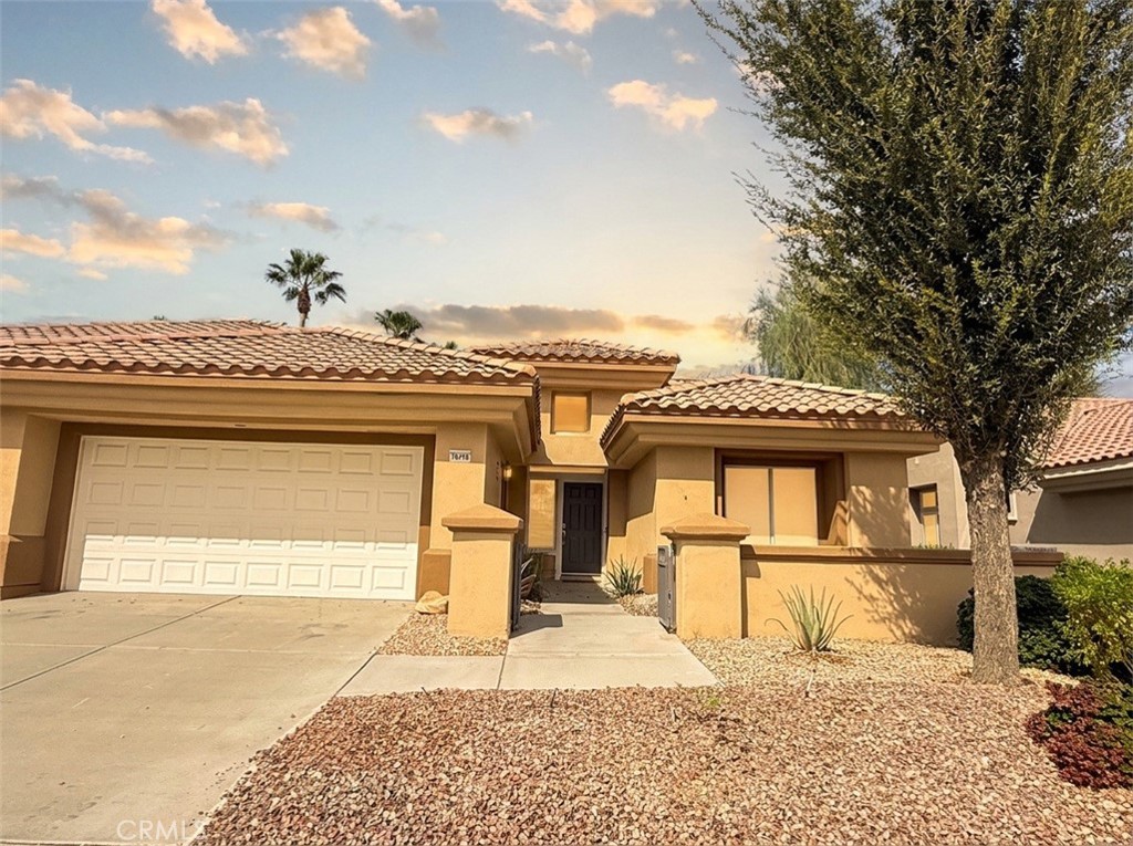 78298 Desert Willow Drive Property Photo 1