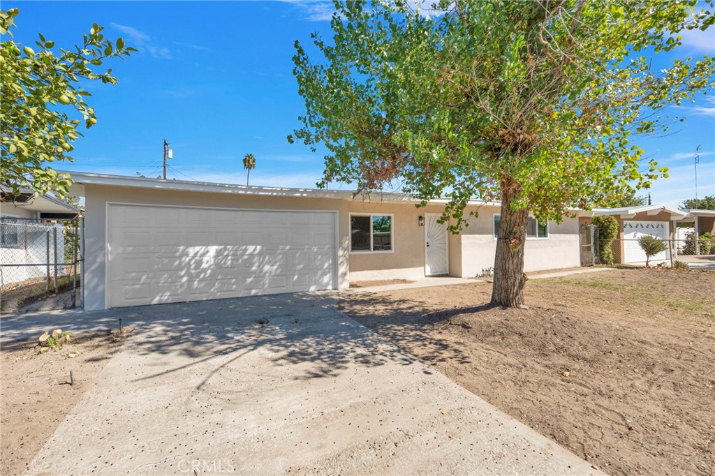 7763 Merito Property Photo 2