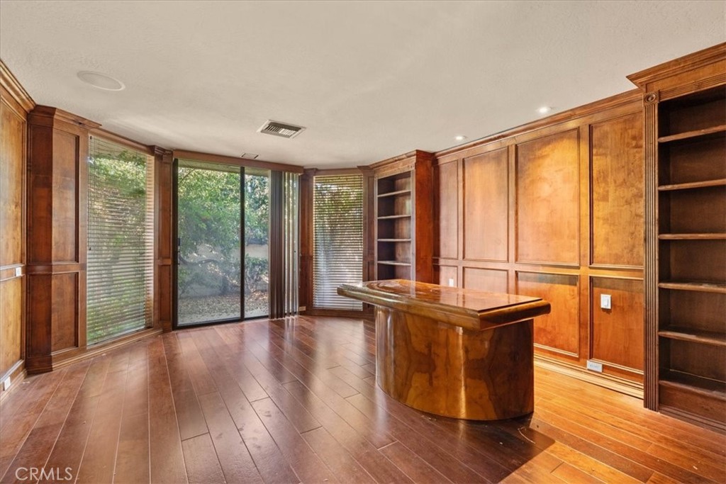 44 Mount Holyoke Property Photo 7