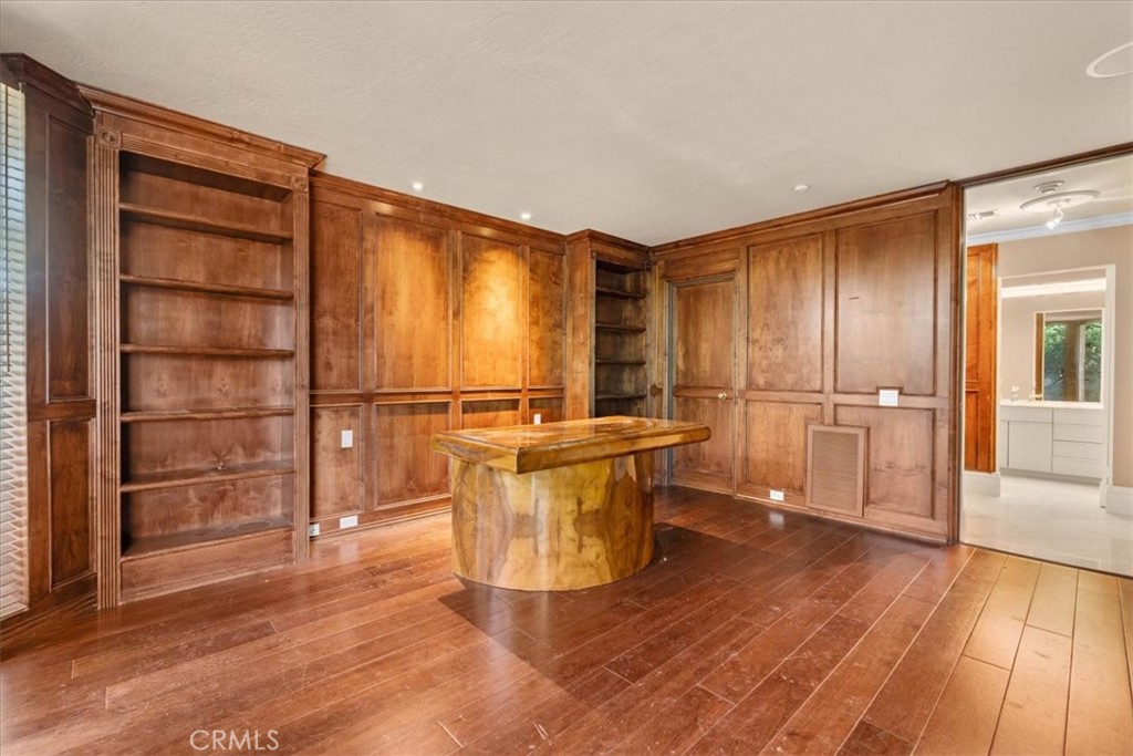 44 Mount Holyoke Property Photo 8