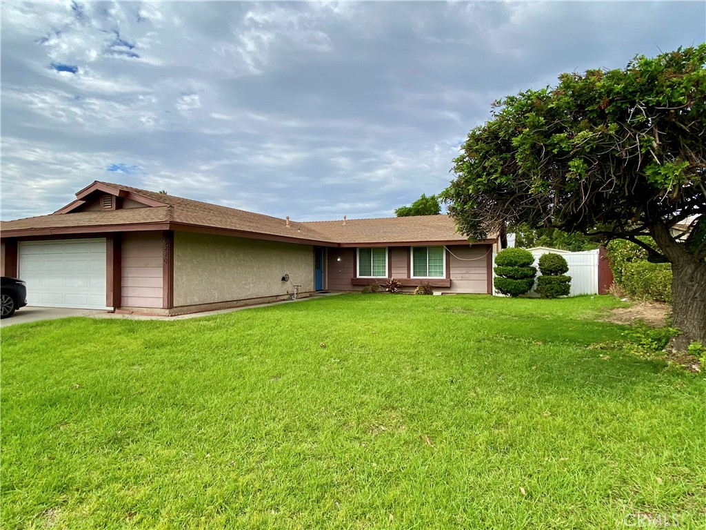 25220 Fir Avenue Property Photo 1