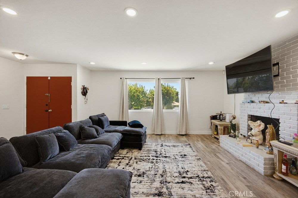 2543 Spring Meadow Lane Property Photo 9