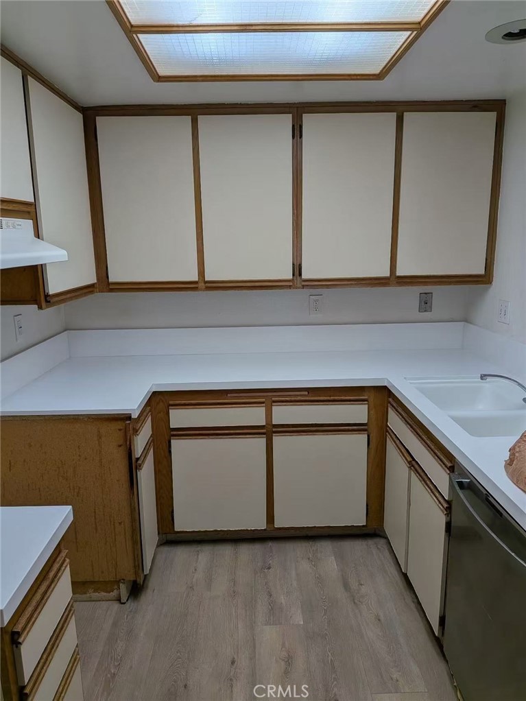 352 Deerfield Avenue 47 Property Photo 8