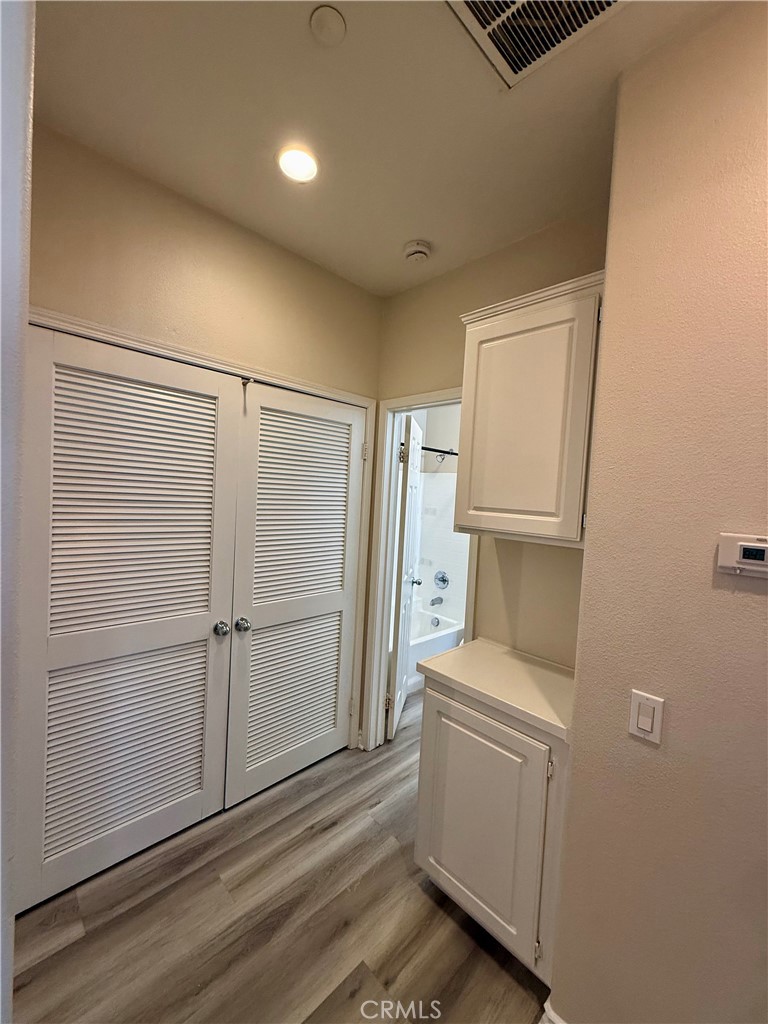 27974 John F Kennedy Property Photo 7