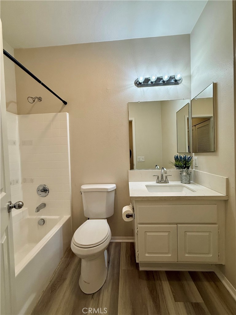 27974 John F Kennedy Property Photo 9
