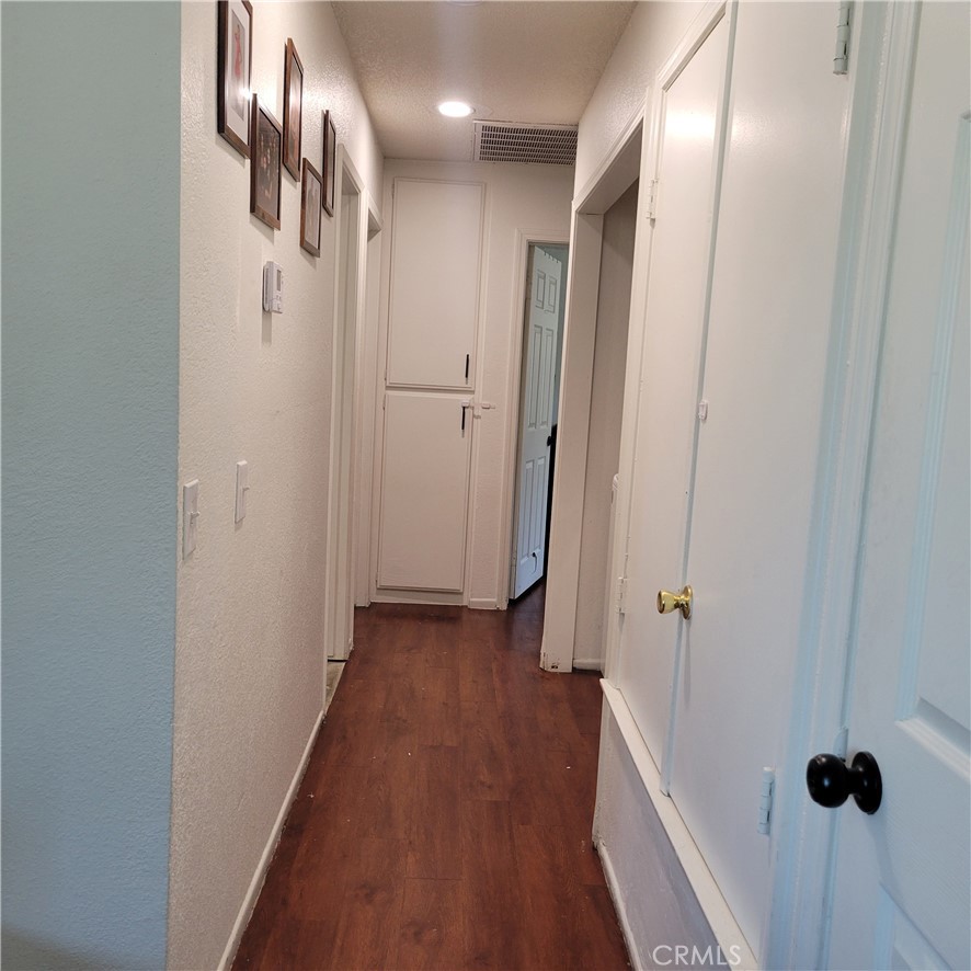 3124 Wishing Well Court Property Photo 6