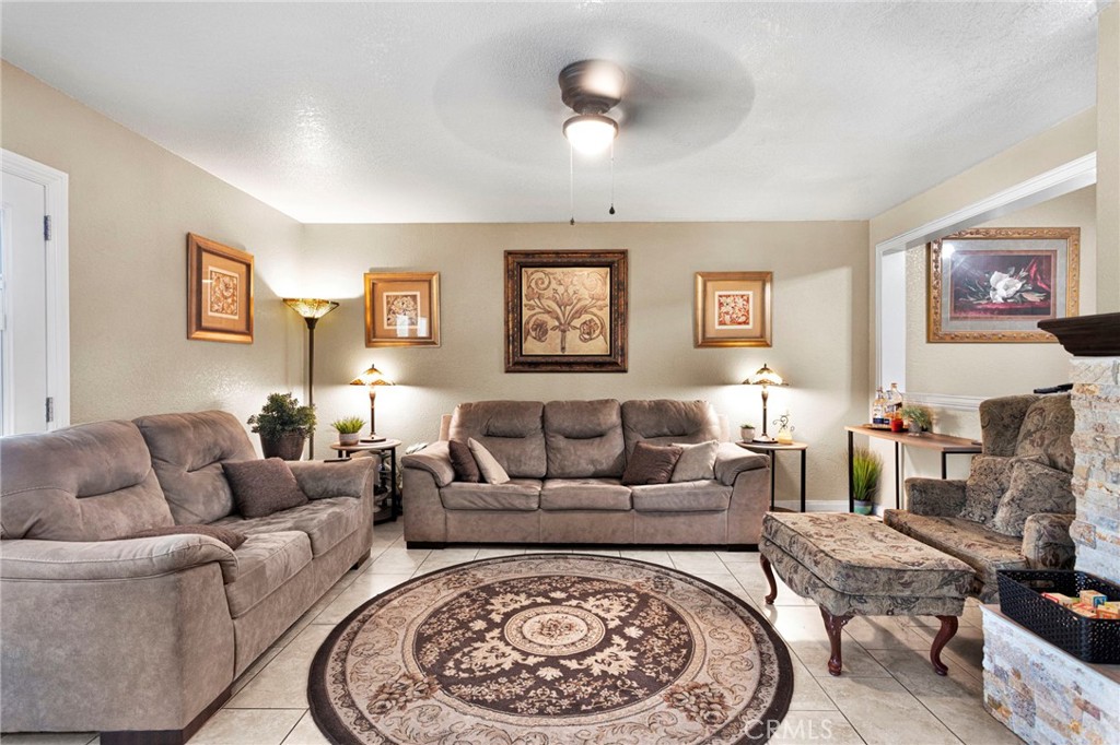 12650 Shorewood Lane Property Photo 15