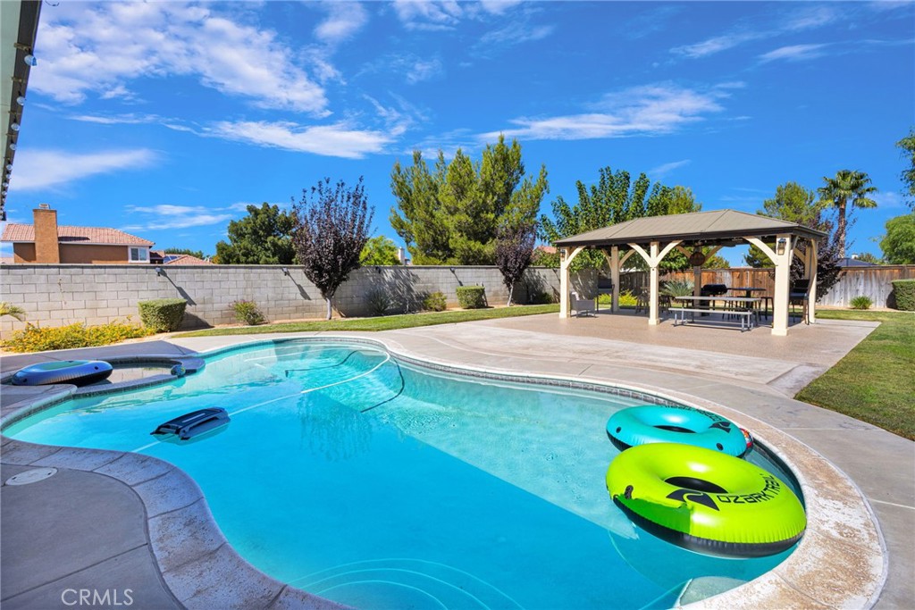 12650 Shorewood Lane Property Photo 46