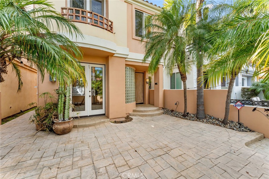 609 21st Property Photo 1