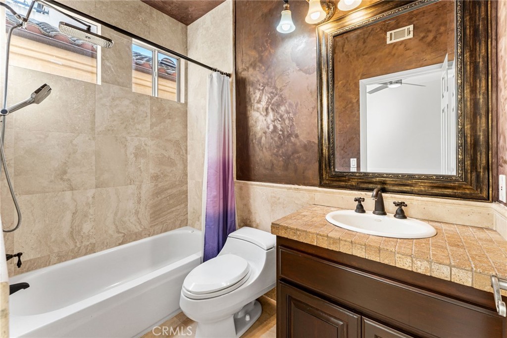 609 21st Property Photo 22