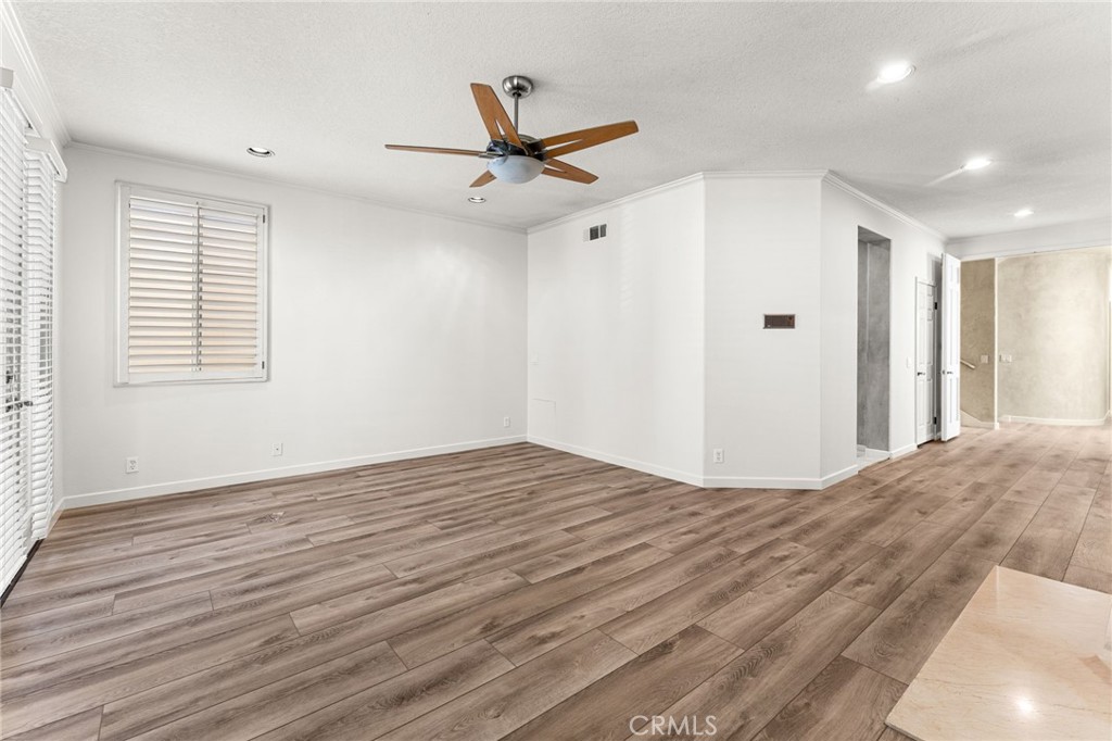 609 21st Property Photo 35