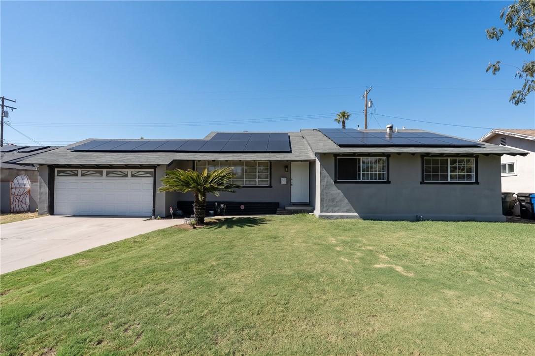 1234 W Vesta Street Property Photo 3