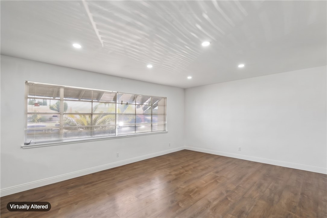 1234 W Vesta Street Property Photo 6