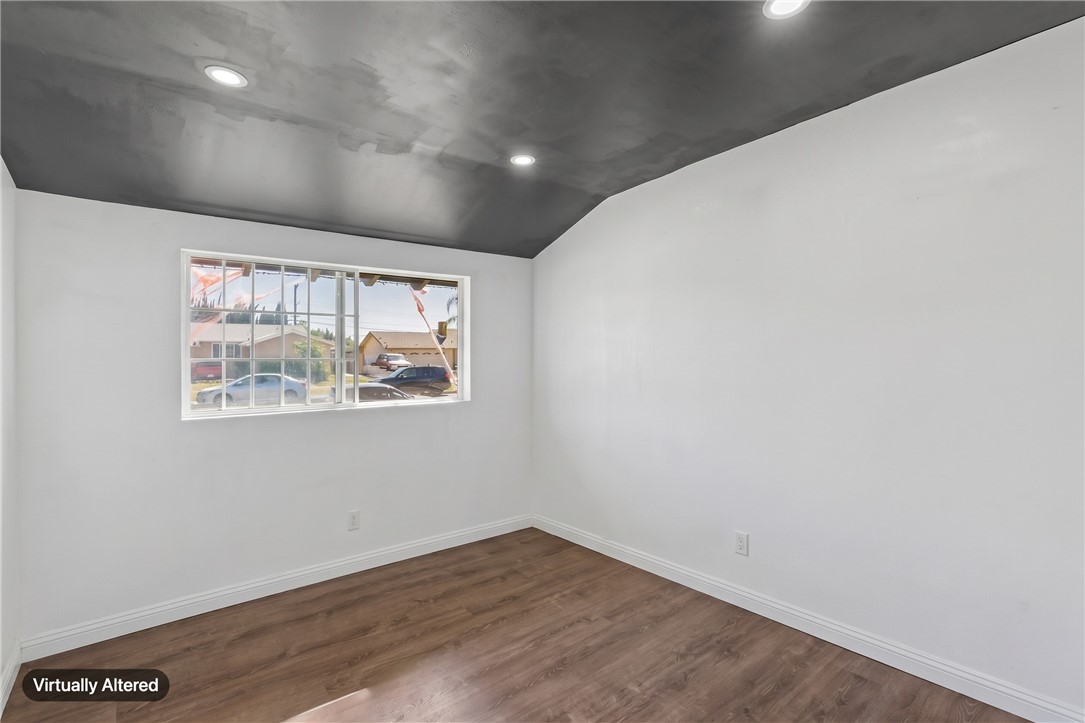 1234 W Vesta Street Property Photo 24