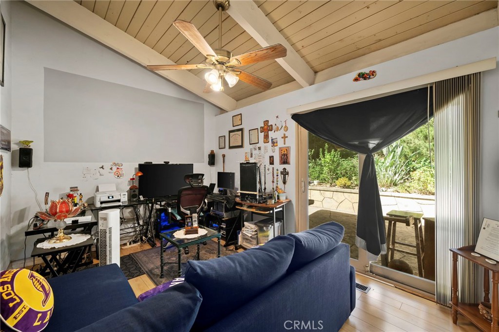 10468 Alta Loma Property Photo 10