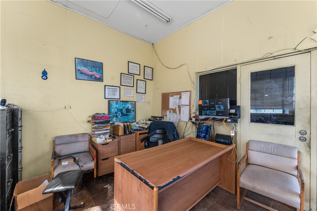 2609 State Highway 14 Property Photo 17