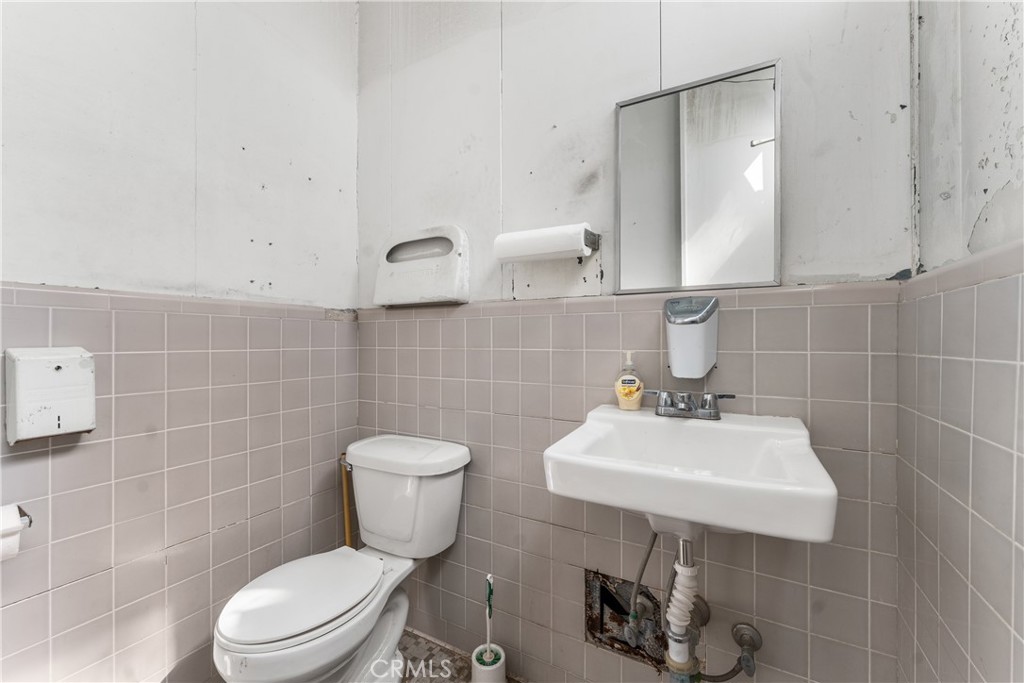 2609 State Highway 14 Property Photo 24