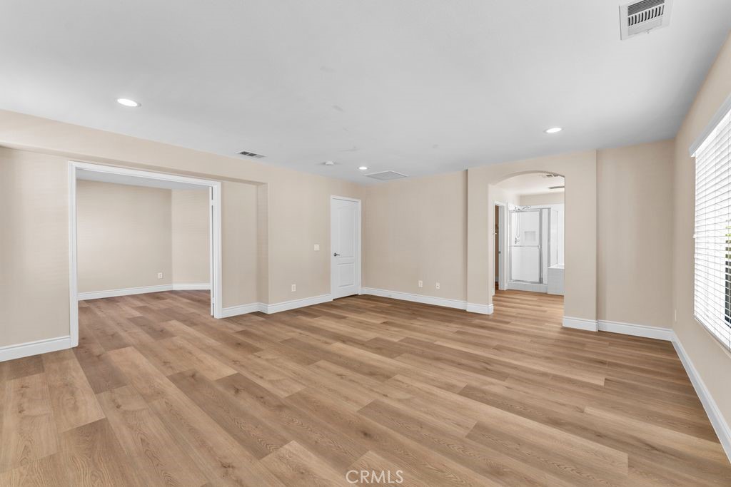 7447 Larsen Bay Street Property Photo 12