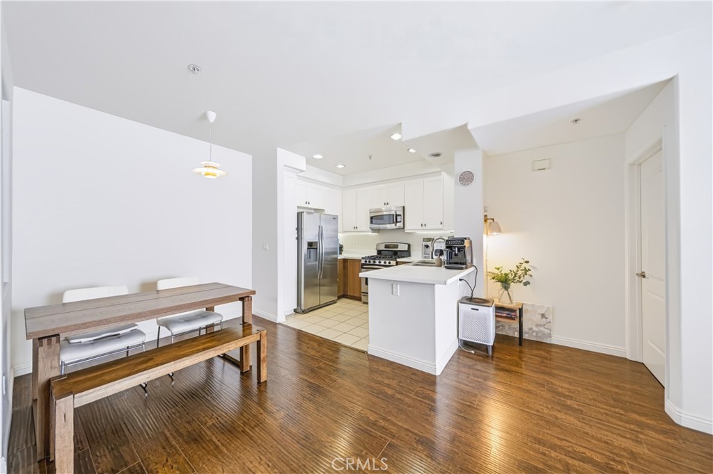 360 W Avenue 26 446 Property Photo 4